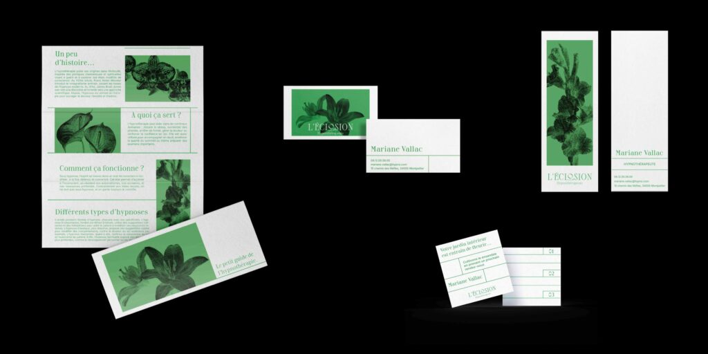 mock up sur fond noir avec carte visite, carte de rendez vous, guide de découverte, marque page